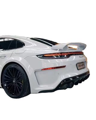 Ricambi auto per Porsche Palamela 971 Spoiler La Palamela 971 è stata aggiornata con uno spoiler in fibra di carbonio in stile Techart