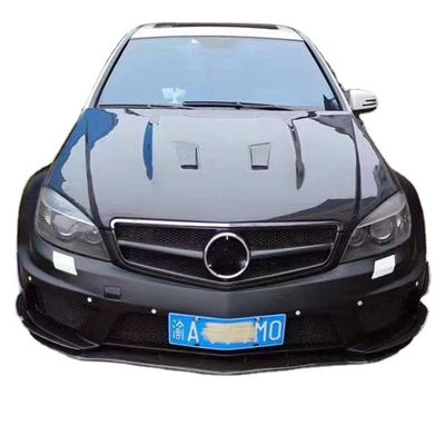 Per Mercedes W204 C63 Body Kit W204 Serie nera aggiornata stile anteriore e posteriore coprifuoco coprifuoco widebody Kit