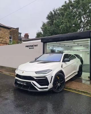 Lamborghini Urus Corpo in fibra di carbonio Kit URUS 1016 stile fibra di carbonio diffusore della bocca anteriore spoiler cappuccio arco della ruota
