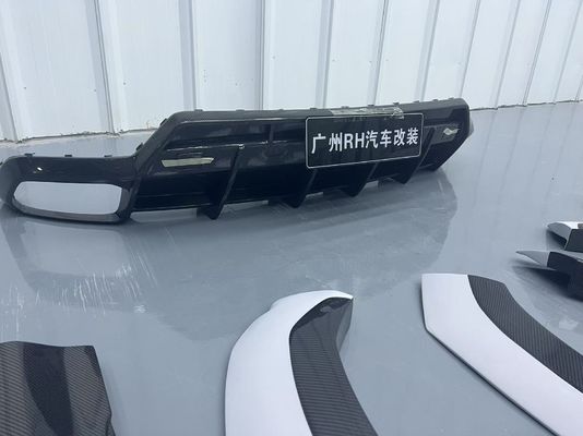 Lamborghini Urus Corpo in fibra di carbonio Kit URUS 1016 stile fibra di carbonio diffusore della bocca anteriore spoiler cappuccio arco della ruota