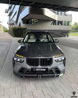 BMW X7 Corpo in fibra di carbonio Kit X7 stile LD diffusore di labbra anteriore in fibra di carbonio Arco di ruota spoiler del cofano