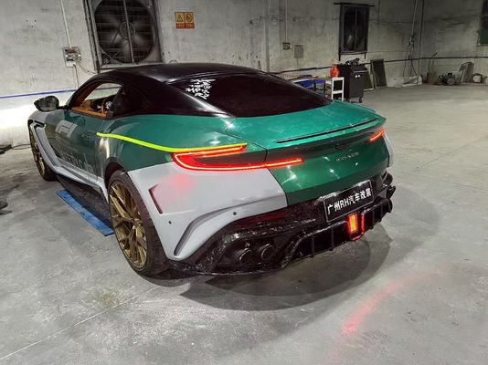 Aston Martin DB11 Carbon Fiber Body Kit DB11 stile mansory anteriore e posteriore coppiere gonna laterale parafango spoiler cappuccio