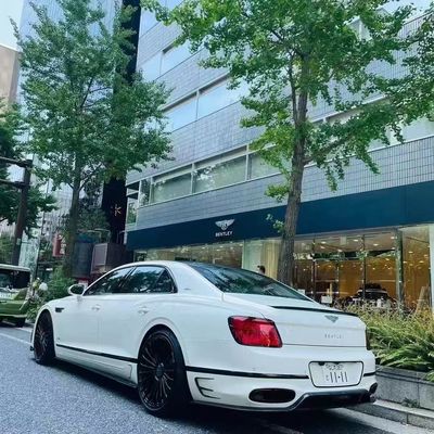 Bentley Flying Spur Corpo in fibra di carbonio Kit Flying Spur aggiornamenti stile MANSORY diffusore della bocca anteriore Spoiler cappuccio corpo kit