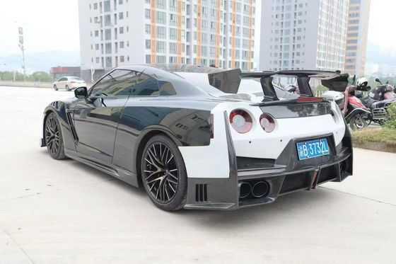 Nissan GTR Corpo in fibra di carbonio Kit GTR r35 Modernizzato 2024nismo stile spoiler paraurti anteriori e posteriori paraurti del cofano paraurti del cofano