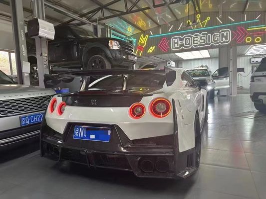 Nissan GTR Corpo in fibra di carbonio Kit GTR r35 Modernizzato 2024nismo stile spoiler paraurti anteriori e posteriori paraurti del cofano paraurti del cofano