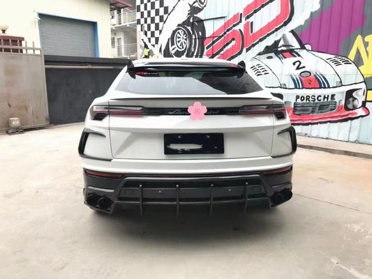 Per Lamborghini URUS Kit corpo in fibra di carbonio Urus aggiornamenti Kit corpo in fibra di carbonio di fascia alta