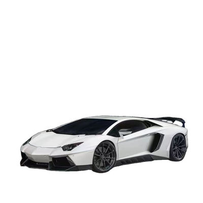 Per Lamborghini LP700 LP750 Carbon Fiber Body Kit LP700 750 Aggiornato Novi Front Shovel Side Skirt Body Kit
