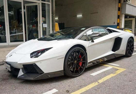 Per Lamborghini LP700 LP750 Carbon Fiber Body Kit LP700 750 Aggiornato Novi Front Shovel Side Skirt Body Kit