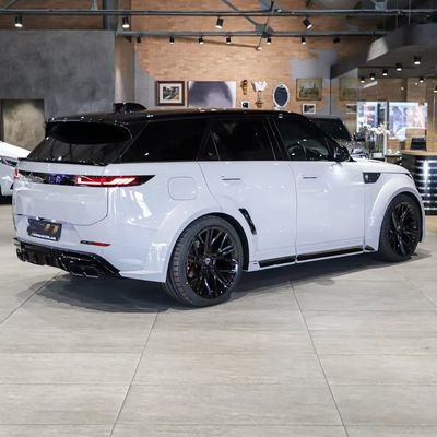 Fibra di carbonio Range Rover Sport Body Kit LM Style Labbro anteriore Arco ruota auto