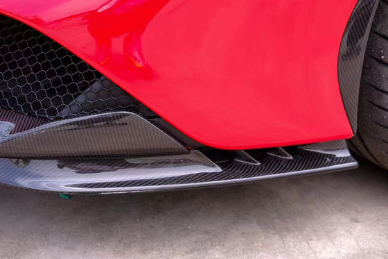 Per la Ferrari SF90 Dry Carbon Fiber Body Kit SF90 OEM Style Carbon Fiber Front Lip Diffuser Spoiler Side Skirt
