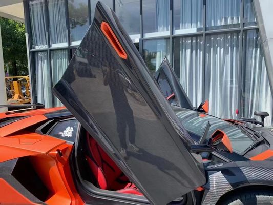 Per Lamborghini Aventador LP700 Pannelli per porte in fibra di carbonio Aventador SVJ Style Pannelli per porte in fibra di carbonio