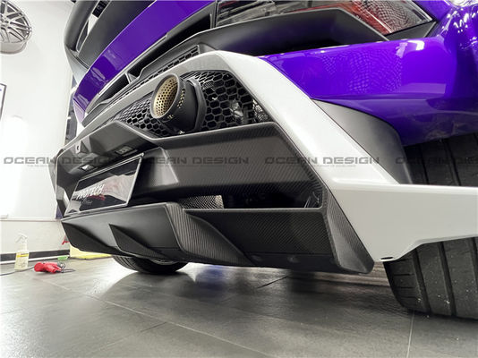 Kit di corpo in fibra di carbonio secca per Lamborghini Huracan STO Huracan STO Upgrades OEM-style Kit di corpo di diffusore della pala anteriore