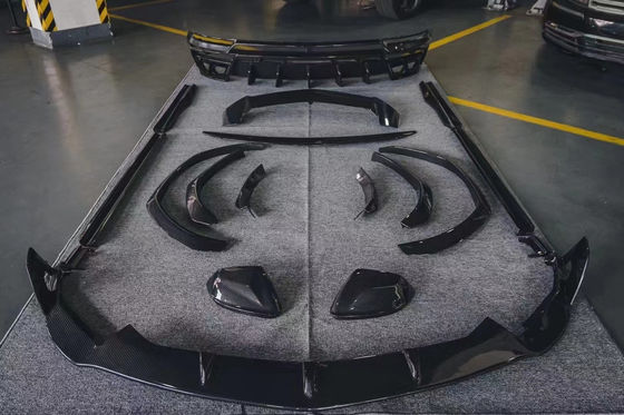 Auto Parts Carbon Fiber Body Kit per Lamborghini URUS URUS aggiorna il kit MSY Front Shovel Diffuser Spoiler Wide-body