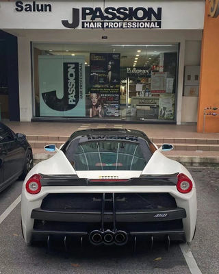 Ricambi auto per Ferrari 458 Body Kit 458 Misha stile aggiornato Anteriore e posteriore paraurti laterale gonna cappuccio spoiler body kit