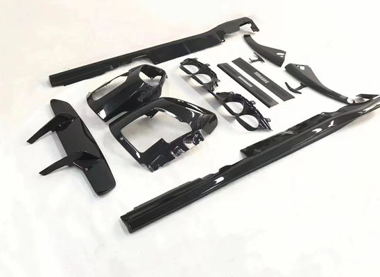 Fibra di carbonio secca per Ferrari 812 Fibra di carbonio kit corpo 812 Upgraded Nivic Stile Frontale Diffusore del labbro Spoiler Hood