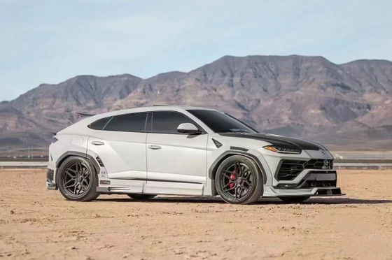 LB Style Wide-body Kit per Lamborghini URUS Carbon Fiber Body Kit Urus Carbon Fiber Front Lip Diffuser