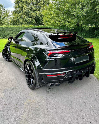 Per Lamborghini URUS Spoiler in fibra di carbonio URUS aggiorna lo spoiler in fibra di carbonio in stile PD