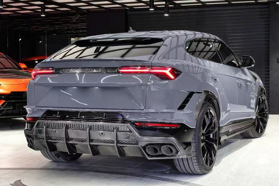 2023-2024 Lamborghini Body Kit URUS Top Style Kit di spoiler per diffusore labiale frontale