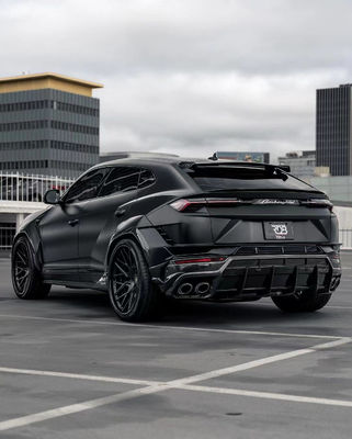 Corpo di Lamborghini nero URUS 1016 Hood Spoiler Wide Body Kit