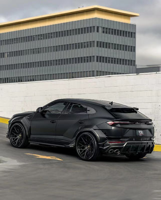 Corpo di Lamborghini nero URUS 1016 Hood Spoiler Wide Body Kit