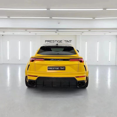 1016 Style Lamborghini Body Kit Urus Fibra di carbonio Diffusore della bocca anteriore Spoiler Hood Bianco