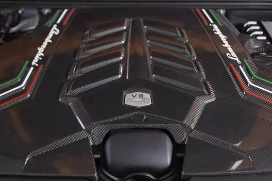 Sostituire il kit di carrozzeria Lamborghini URUS Dry Carbon Fiber Engine Liner Shield