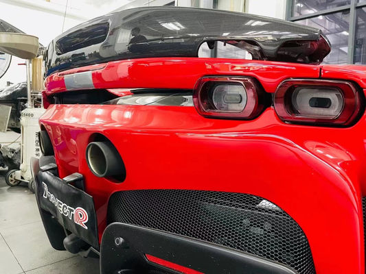 Spoiler in fibra di carbonio Spoiler in fibra di carbonio per Ferrari SF90 SF90 Upgraded OEM Style Spoiler Tail