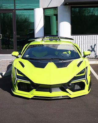 Lamborghini Revuelto Custom Body Kits Fibra di carbonio DUKE Style Custom Front Diffuser