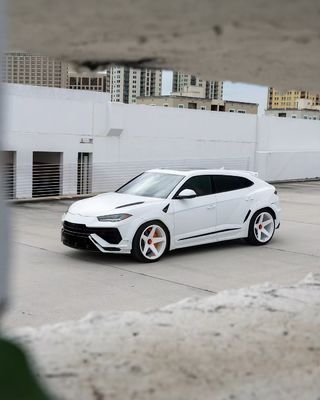 Lamborghini URUS Carbon Body Kit NT Stile Lips Diffuser Front Spoiler Custom Wide Body Kits