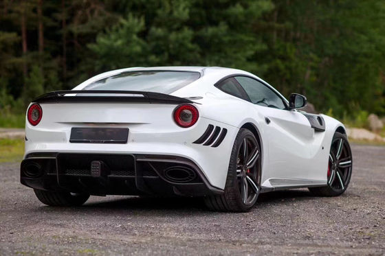 Per Ferrari F12 Carrozzeria in fibra di carbonio secca F12 Modernizzato stile MSY Fronte e posteriore coprifocale spoiler Hood