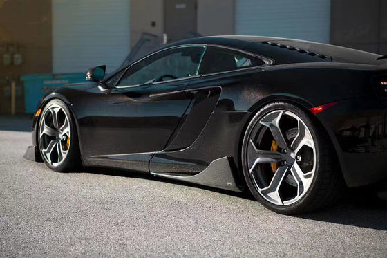Kit corpo in fibra di carbonio di alta qualità per McLaren MP4-12C Mp4-12c Fibra di carbonio