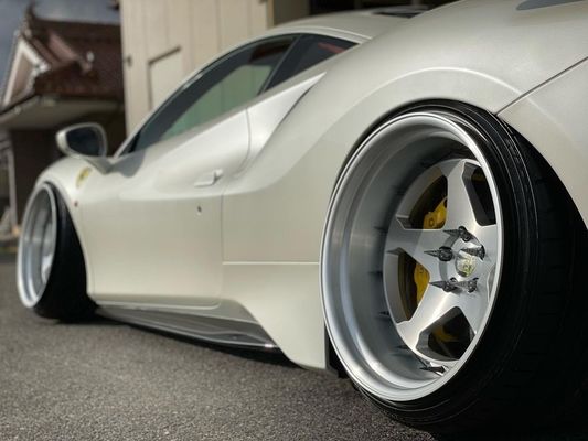 Ferrari 488pista spoiler a fibra di carbonio