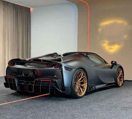 Ferrari SF90 Carrozzeria in fibra di carbonio SF90 KY PP Carrozzeria in plastica diffusore spoiler