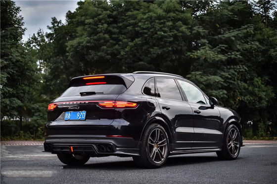 Il nuovo prodotto per Cayenne Carbon Fiber Body Kit per Cayenne Front Shovel Back Lip Spoiler