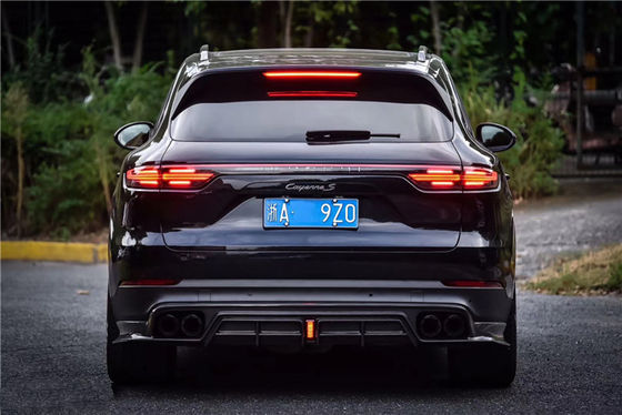 Il nuovo prodotto per Cayenne Carbon Fiber Body Kit per Cayenne Front Shovel Back Lip Spoiler