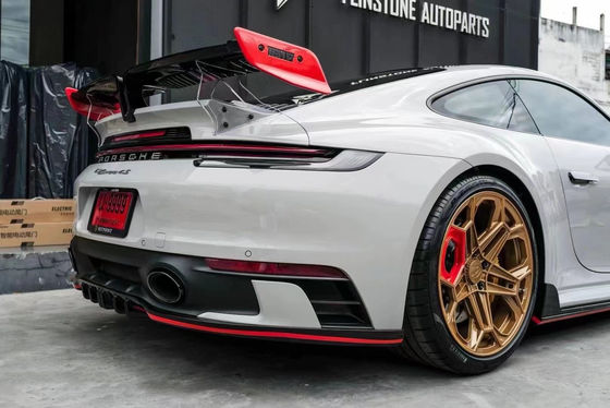 Per Porsche 911 992 Kit corpo in fibra di carbonio 911 992 Modernizzato in stile TechArt Front Shovel Diffuser Spoiler Side Skirt Body Kit