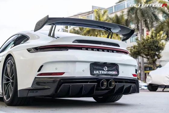 Spoiler in fibra di carbonio per Porsche 911 992 Materiale in fibra di carbonio 911 992 Modernizzato in stile GT3