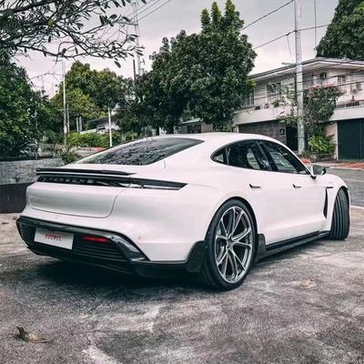 Per Porsche Taycan Kit corpo in fibra di carbonio Taycan Upgrade Tech Style Fibra di carbonio diffusore labiale anteriore spoiler lato gonna corpo kit