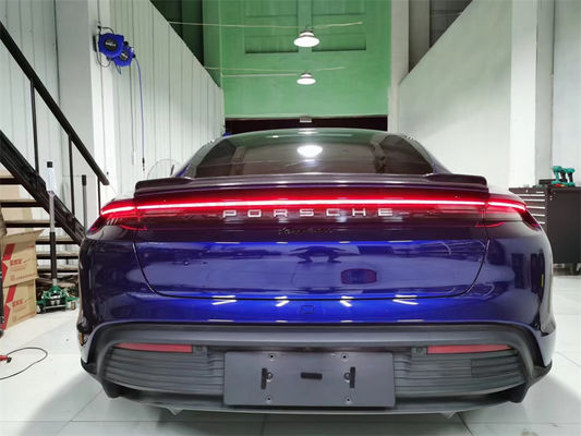 Per Porsche Taycan Spoiler in fibra di carbonio