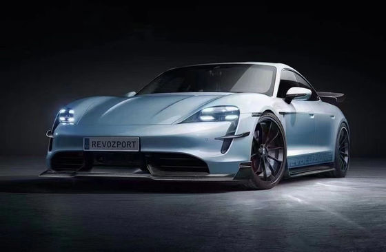 Ricambi auto per Porsche Taycan Kit di carrozzeria in fibra di carbonio TAYCAN Upgrade REVOZPORT Style