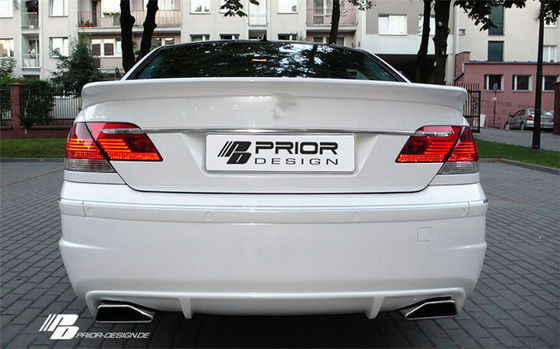 Ricambi auto per BMW Serie 7 E66 E65 Body Kit E66 E65 Upgraded PRIOR Style Front and Rear Bumper Body Kit