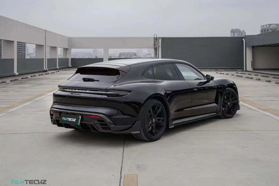 Kit di carrozzeria in fibra di carbonio secca per Porsche Taycan Taycan Upgrade PAKTECHZ Style