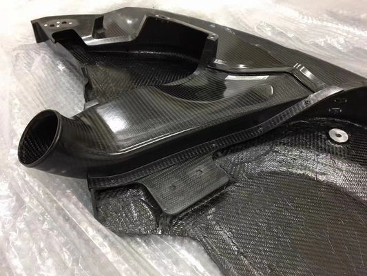 Per BMW M3 M4 F80F82 Carrozzeria in fibra di carbonio M3 M4 F80F82 Carrozzeria in fibra di carbonio aggiornata
