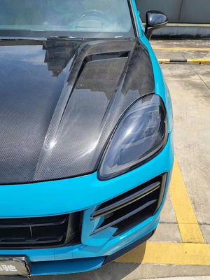 2019 Black Porsche Cayenne Body Kit TH Style Hood Motor Cover Fibra di carbonio secca