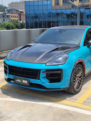 2019 Black Porsche Cayenne Body Kit TH Style Hood Motor Cover Fibra di carbonio secca