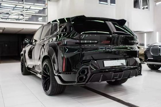 Per BMW XM Kit widebody in fibra di carbonio XM Upgrades stile RNG Fibra di carbonio diffusore della bocca anteriore ruota arco spoiler cappuccio corpo largo