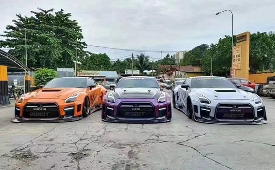Customized 2022 Nissan Body Kit Front And Rear GTR R35 Car Bumper Covers