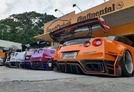 Customized 2022 Nissan Body Kit Front And Rear GTR R35 Car Bumper Covers