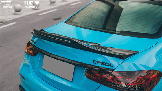 Auto Parts Carbon Fiber Body Kit per Mercedes E63S 2021 E63s Carbon Fiber Automotive Diffuser Spoiler Body Kitl