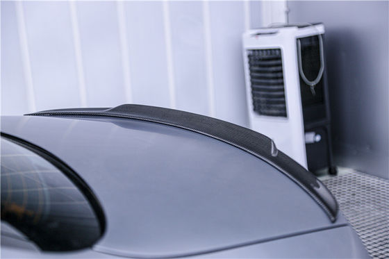 Auto Parts Carbon Fiber Body Kit per Mercedes E63S E63s Carbon Fiber Front Scoop Diffuser Spoiler Carbon Fiber Hood